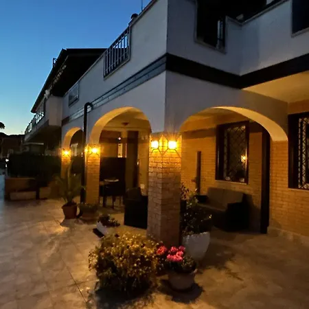 Greta Family House