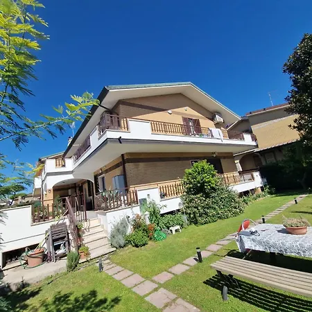 Greta Family House Lägenhet