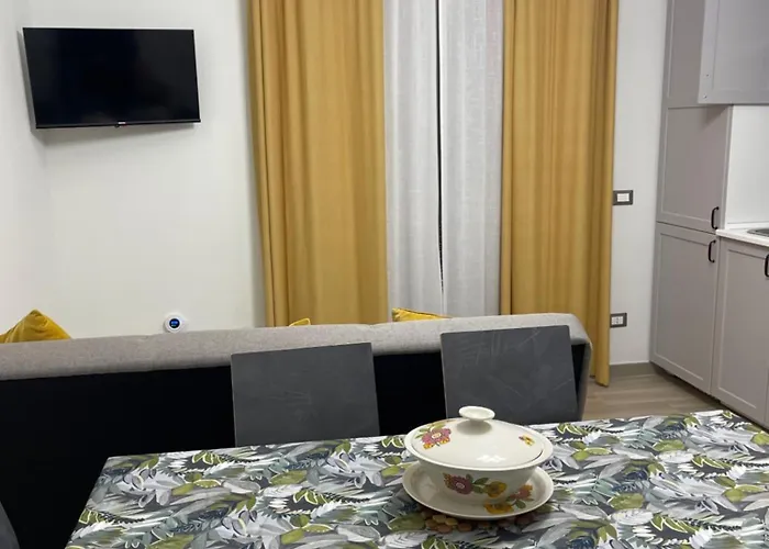 Greta Family House *